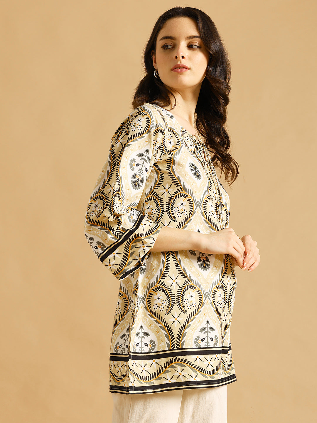 BORDER TOP