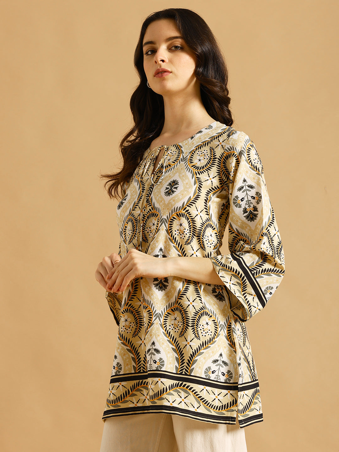 BORDER TOP