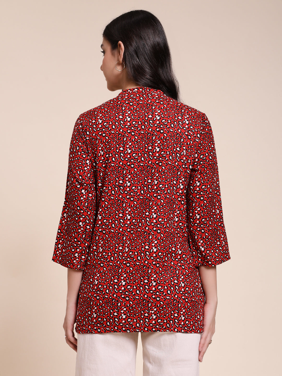 PLEASTED LEOPARD RED TOP