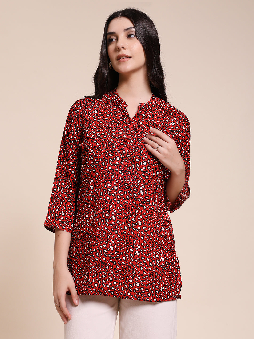 PLEASTED LEOPARD RED TOP