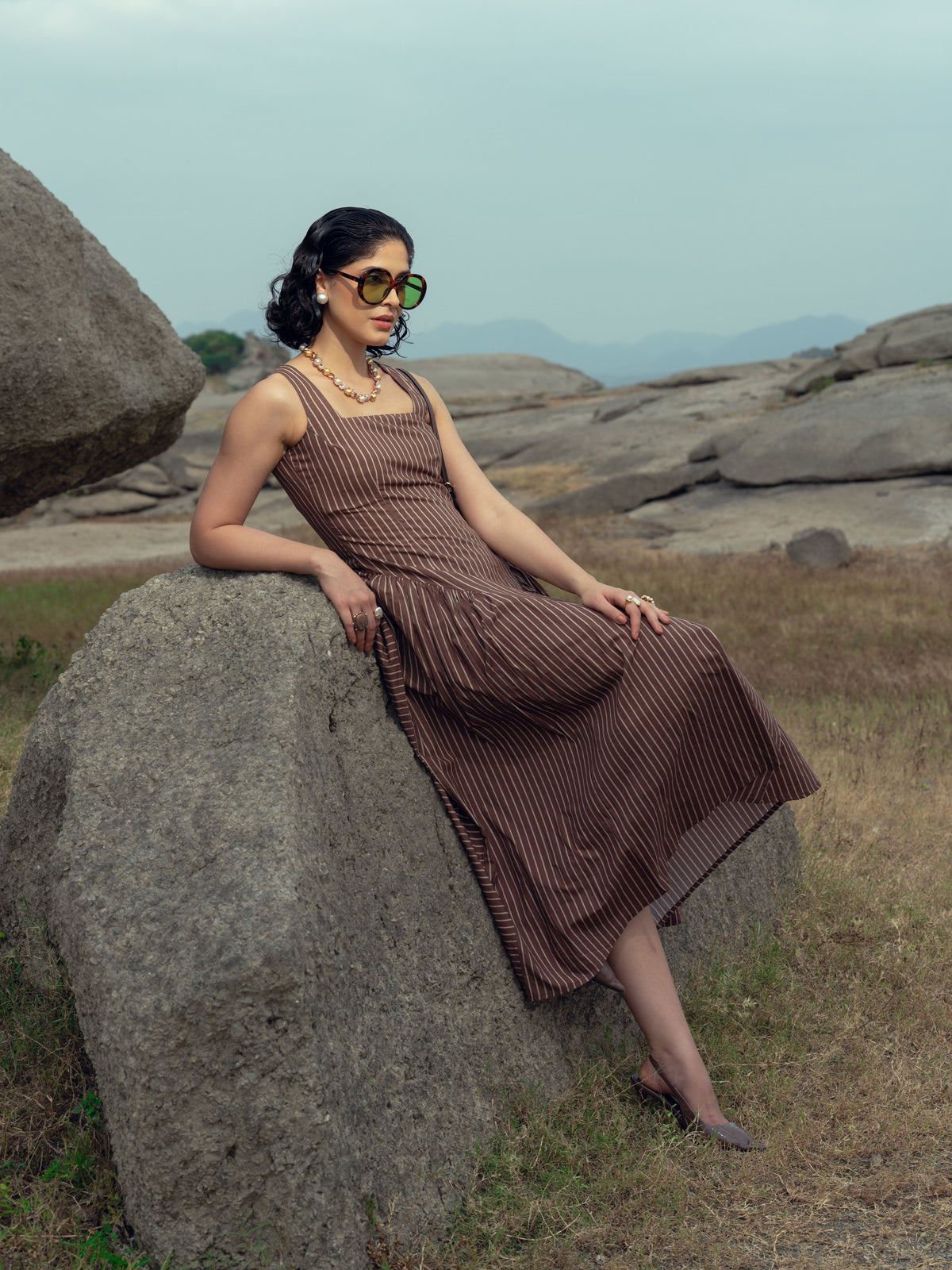 MOCHA STRIPE DRESS